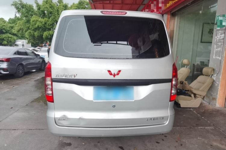 Used Wuling Hongguang V 2022 1.5L Jingqu Version Hydraulic Power Steering LAR Rear