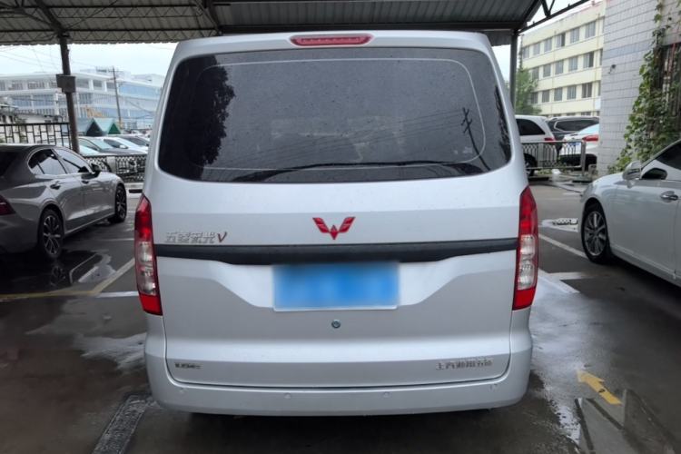 Used Wuling Hongguang V 2022 1.5L Jingqu Edition Electric-Assist LAR Rear