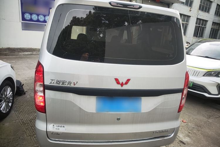 Used Wuling Hongguang V 2022 1.5L Jingqu Edition Electric-Assist LAR Rear
