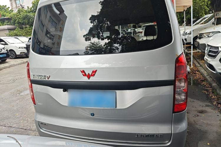 Used Wuling Hongguang V 2022 1.5L Jingqu Edition Electric-Assist LAR Rear