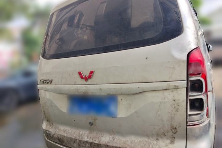 Used Wuling Hongguang V 2022 1.5L Enjoy Edition Hydraulic Power Steering LAR Rear