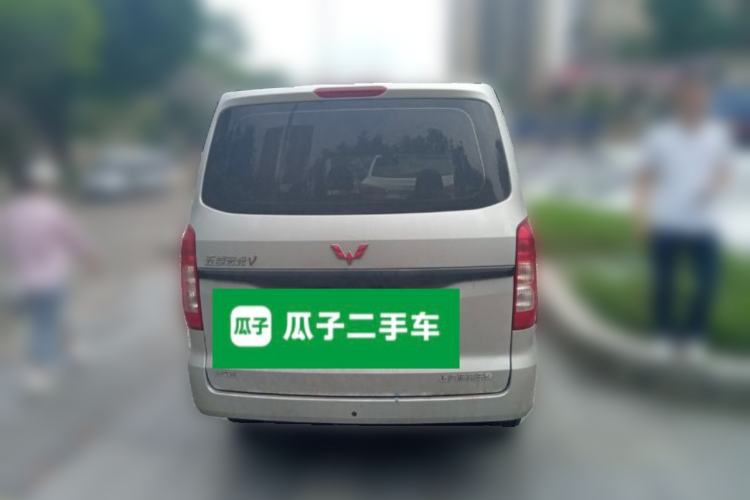 Used Wuling Hongguang V 2022 1.5L Jingqu Edition Electric-Assist LAR Rear