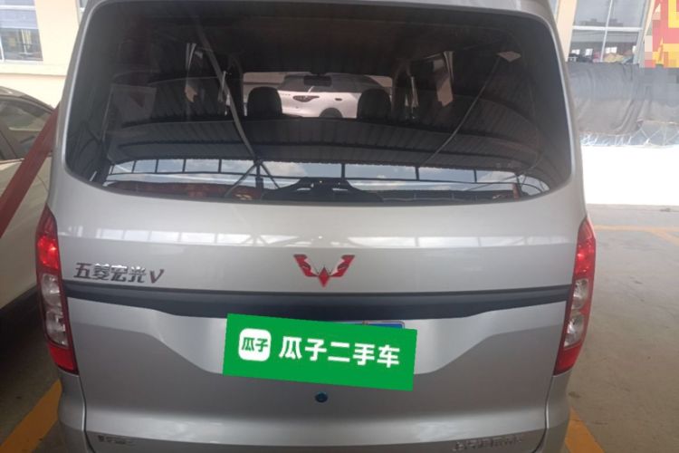 Used Wuling Hongguang V 2022 1.5L Jingqu Edition Electric-Assist LAR Rear
