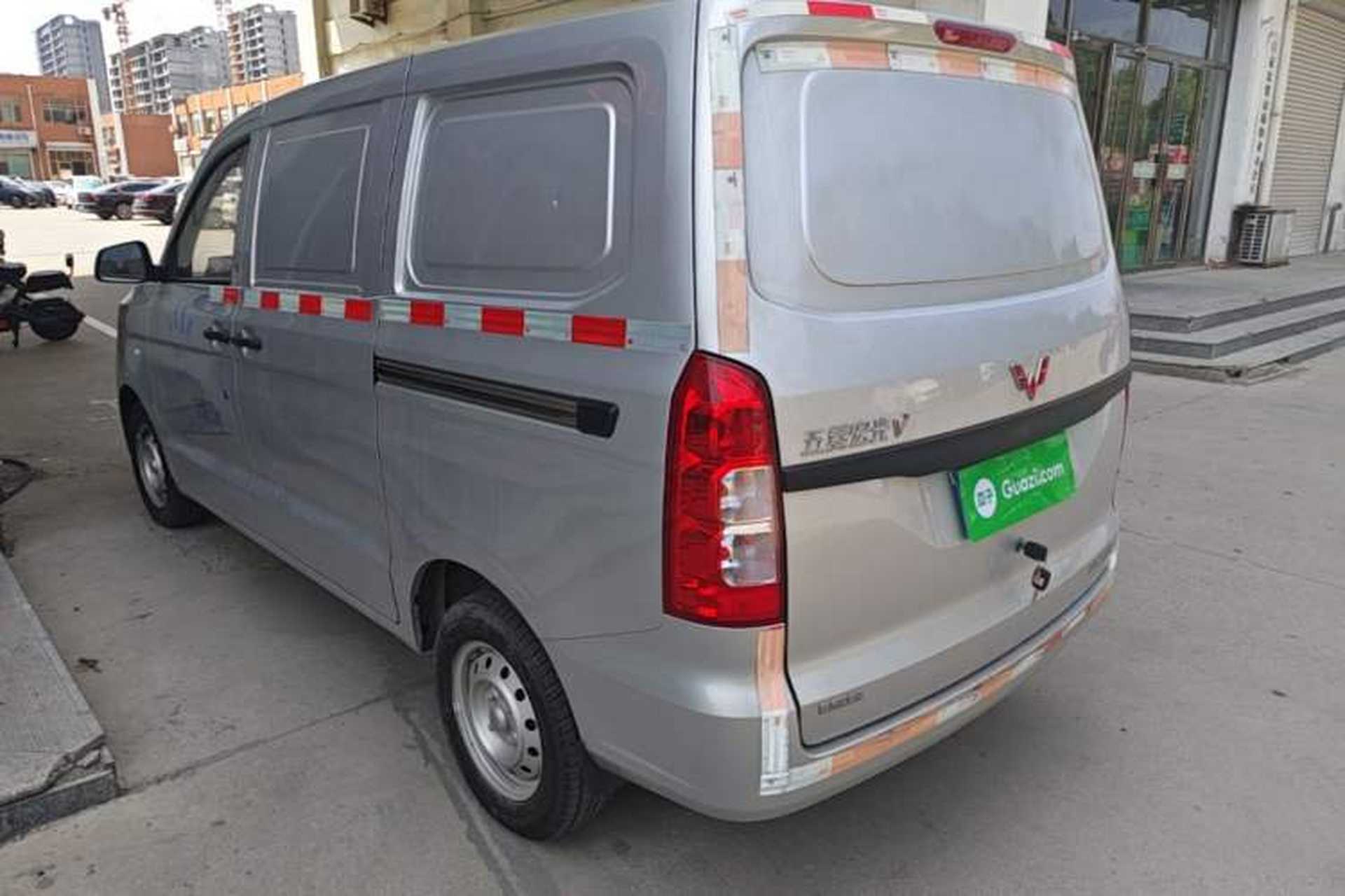 Used Wuling Hongguang V 2022 1.5L Jingqu Edition Enclosed-Window Vehicle with Electric Power Steering LAR Rear Left 45 Deg
