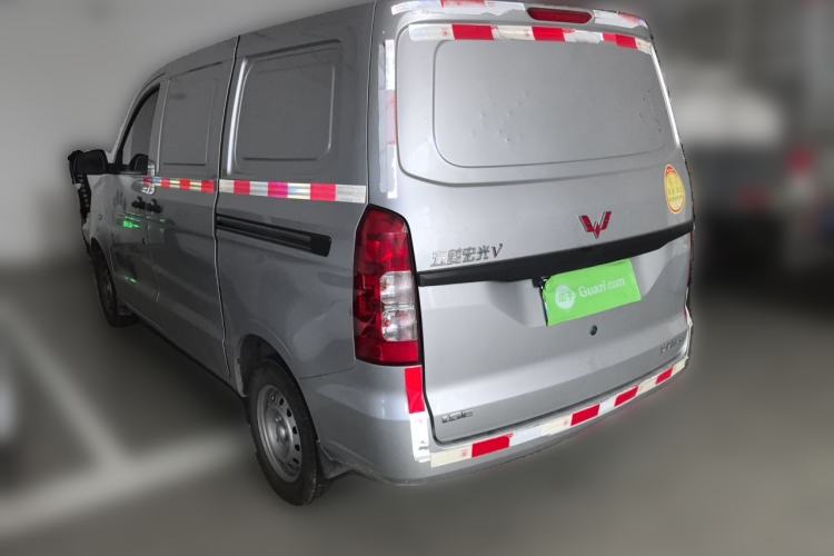 Used Wuling Hongguang V 2022 1.5L Jingqu Edition Enclosed-Window Vehicle with Hydraulic Power Steering LAR Rear Left 45 Deg