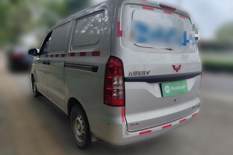 Used Wuling Hongguang V 2022 1.5L Jingqu Edition Enclosed-Window Vehicle with Hydraulic Power Steering LAR Rear Left 45 Deg