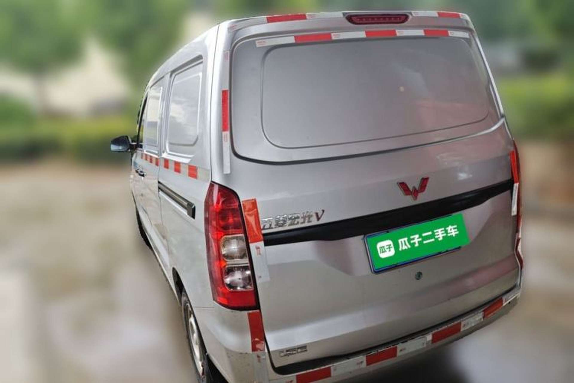 Used Wuling Hongguang V 2022 1.5L Jingqu Edition Enclosed-Window Vehicle with Electric Power Steering LAR Rear Left 45 Deg