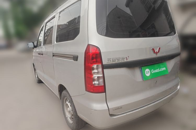 Used Wuling Hongguang V 2022 1.5L Jingqu Edition Electric-Assist LAR Rear Left 45 Deg