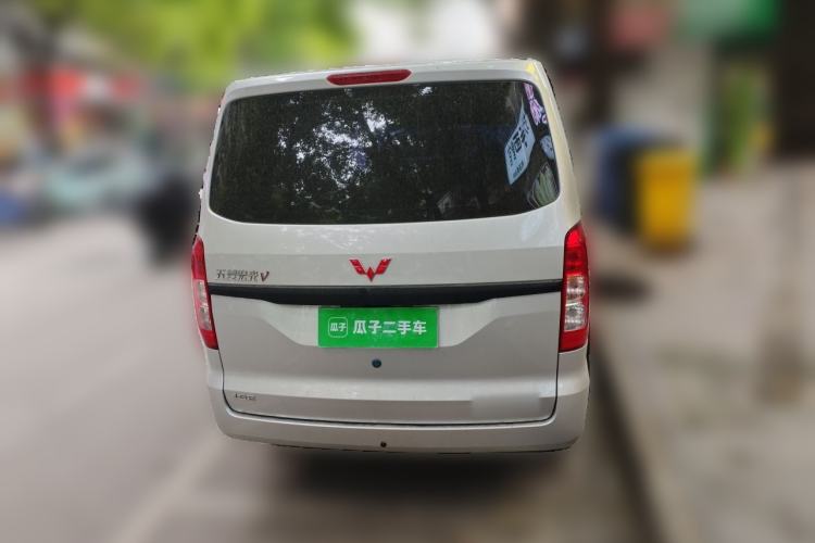 Used Wuling Hongguang V 2022 1.5L Jingqu Version Hydraulic Power Steering LAR Rear