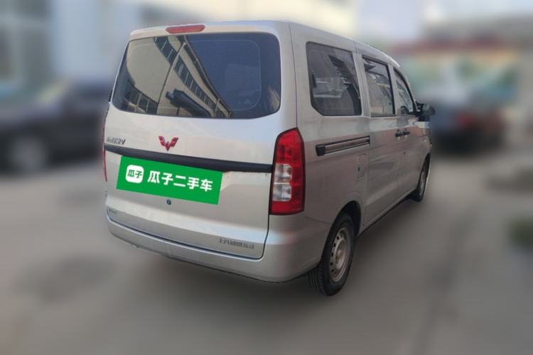 Used Wuling Hongguang V 2022 1.5L Jingqu Version Hydraulic Power Steering LAR Rear Right 45 Deg