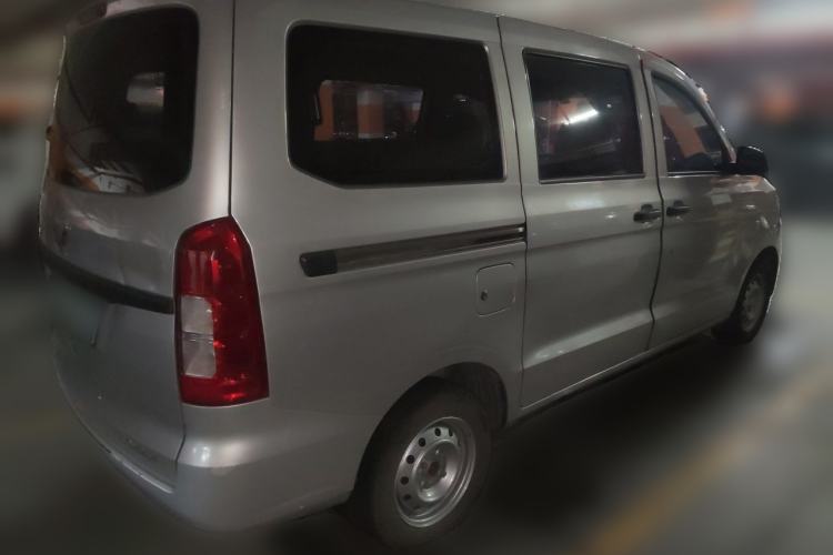 Used Wuling Hongguang V 2022 1.5L Jingqu Edition Electric-Assist LAR Rear Right 45 Deg