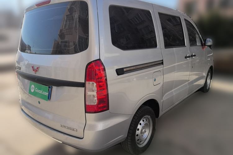 Used Wuling Hongguang V 2022 1.5L Jingqu Edition Electric-Assist LAR Rear Right 45 Deg