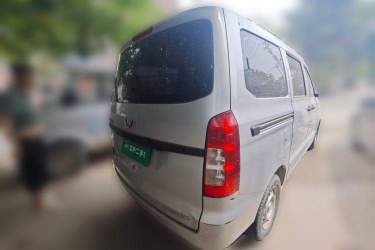Used Wuling Hongguang V 2022 1.5L Jingqu Edition Electric-Assist LAR Rear Right 45 Deg
