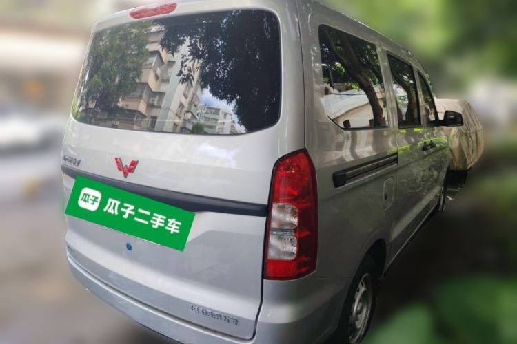 Used Wuling Hongguang V 2022 1.5L Jingqu Version Hydraulic Power Steering LAR Rear Right 45 Deg