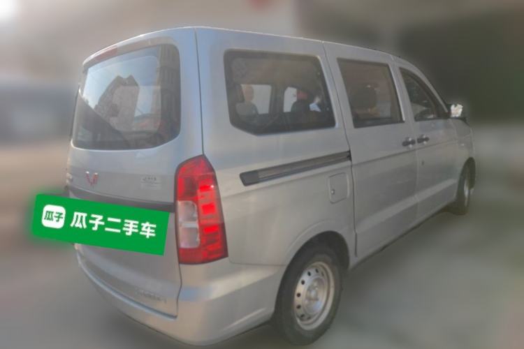 Used Wuling Hongguang V 2022 1.5L Jingqu Version Hydraulic Power Steering LAR Rear Right 45 Deg