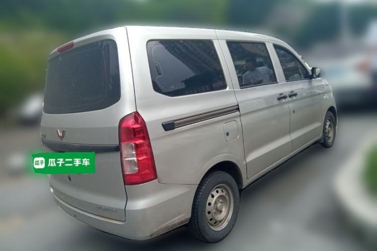 Used Wuling Hongguang V 2022 1.5L Jingqu Edition Electric-Assist LAR Rear Right 45 Deg