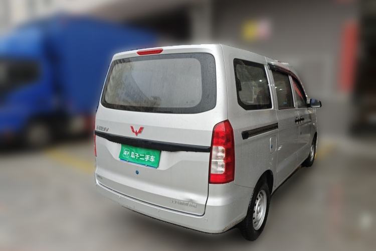 Used Wuling Hongguang V 2022 1.5L Jingqu Edition Electric-Assist LAR Rear Right 45 Deg