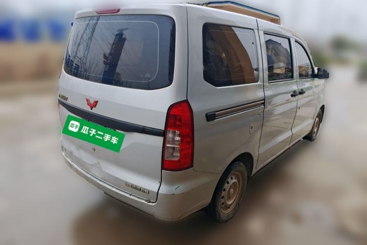 Used Wuling Hongguang V 2022 1.5L Jingqu Version Hydraulic Power Steering LAR Rear Right 45 Deg