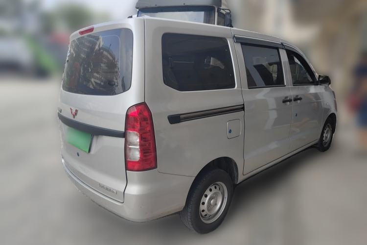 Used Wuling Hongguang V 2022 1.5L Jingqu Edition Electric-Assist LAR Rear Right 45 Deg