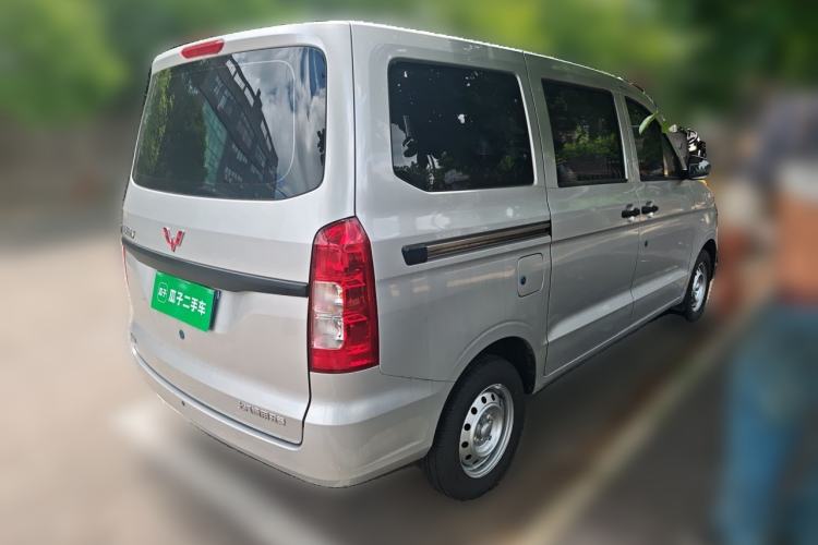 Used Wuling Hongguang V 2022 1.5L Jingqu Edition Electric-Assist LAR Rear Right 45 Deg