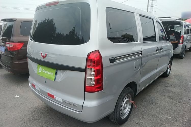 Used Wuling Hongguang V 2022 1.5L Jingqu Edition Electric-Assist LAR Rear Right 45 Deg