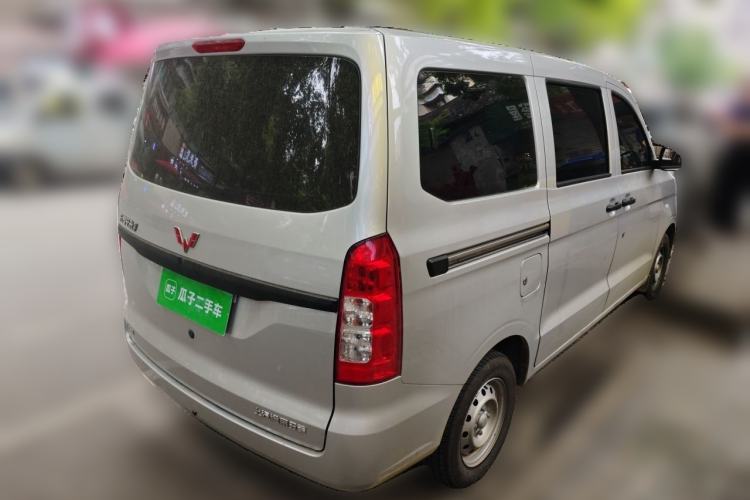 Used Wuling Hongguang V 2022 1.5L Jingqu Version Hydraulic Power Steering LAR Rear Right 45 Deg