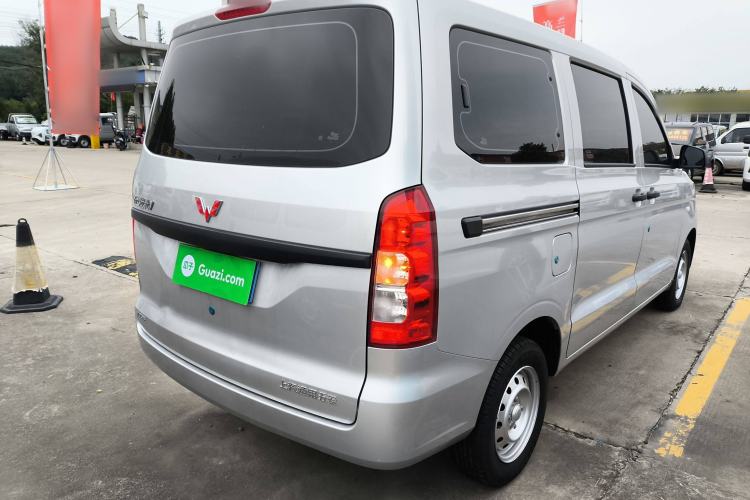 Used Wuling Hongguang V 2022 1.5L Jingqu Edition Electric-Assist LAR Rear Right 45 Deg