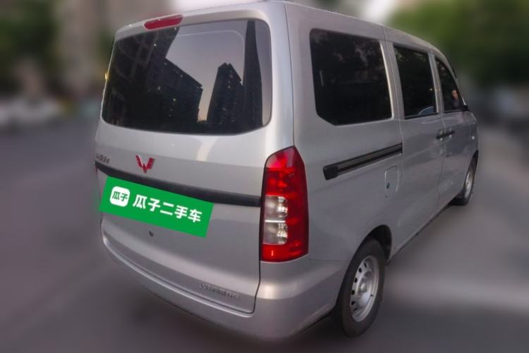 Used Wuling Hongguang V 2022 1.5L Jingqu Version Hydraulic Power Steering LAR Rear Right 45 Deg