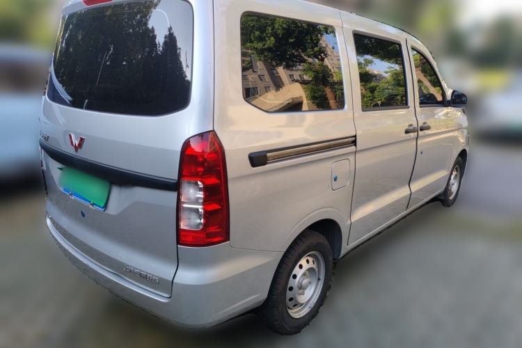 Used Wuling Hongguang V 2022 1.5L Jingqu Edition Electric-Assist LAR Rear Right 45 Deg