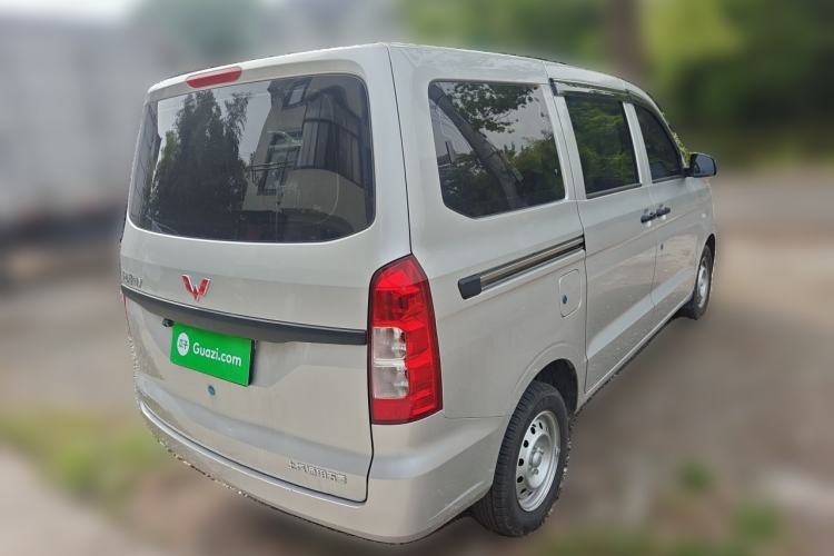 Used Wuling Hongguang V 2022 1.5L Jingqu Edition Electric-Assist LAR Rear Right 45 Deg