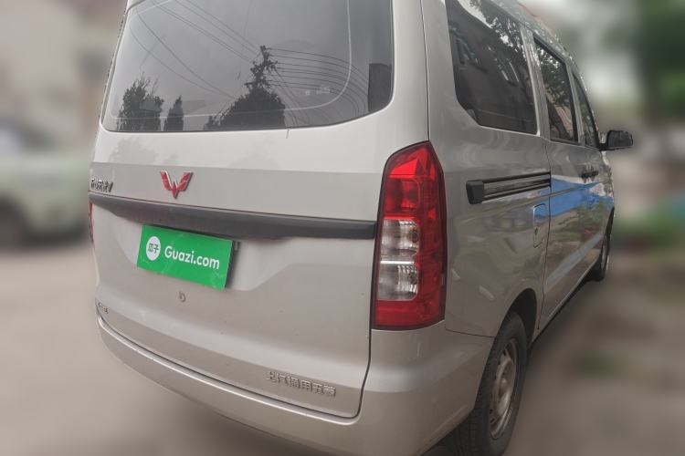 Used Wuling Hongguang V 2022 1.5L Jingqu Edition Electric-Assist LAR Rear Right 45 Deg
