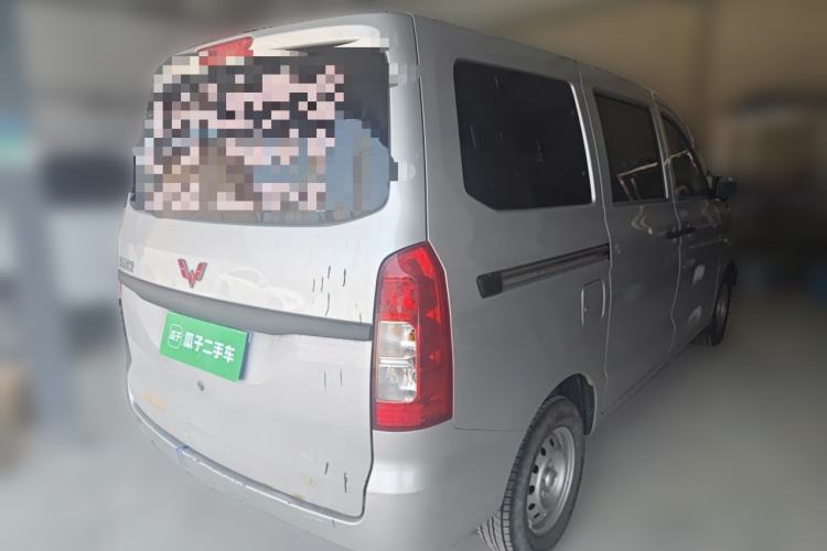 Used Wuling Hongguang V 2022 1.5L Jingqu Version Hydraulic Power Steering LAR Rear Right 45 Deg