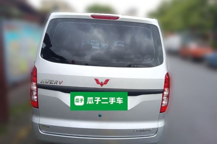 Used Wuling Hongguang V 2022 1.5L Jingqu Edition Electric-Assist LAR Rear