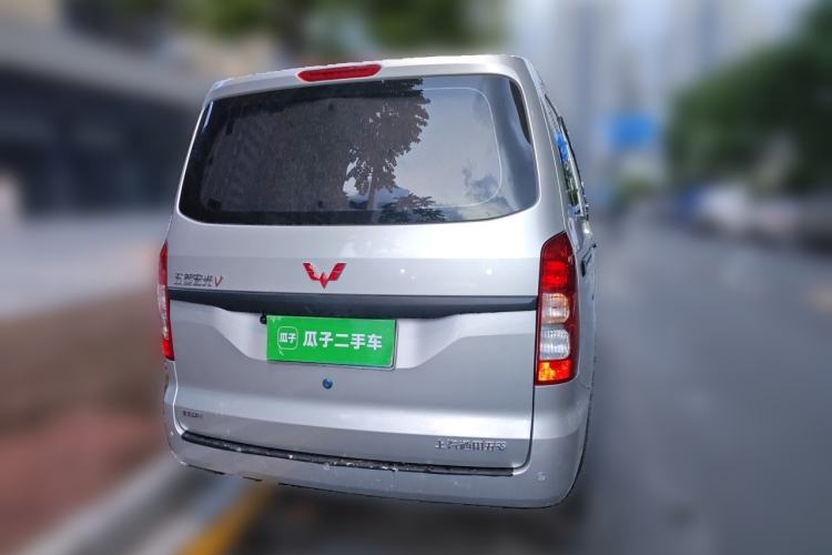 Used Wuling Hongguang V 2022 1.5L Jingqu Edition Electric-Assist LAR Rear