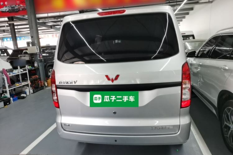 Used Wuling Hongguang V 2022 1.5L Jingqu Edition Electric-Assist LAR Rear