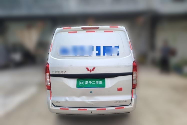 Used Wuling Hongguang V 2022 1.5L Jingqu Edition Enclosed-Window Vehicle with Electric Power Steering LAR Rear