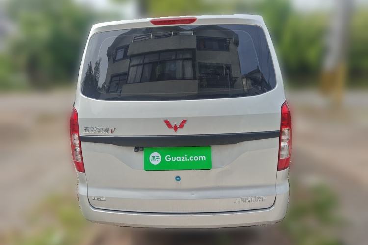 Used Wuling Hongguang V 2022 1.5L Jingqu Edition Electric-Assist LAR Rear