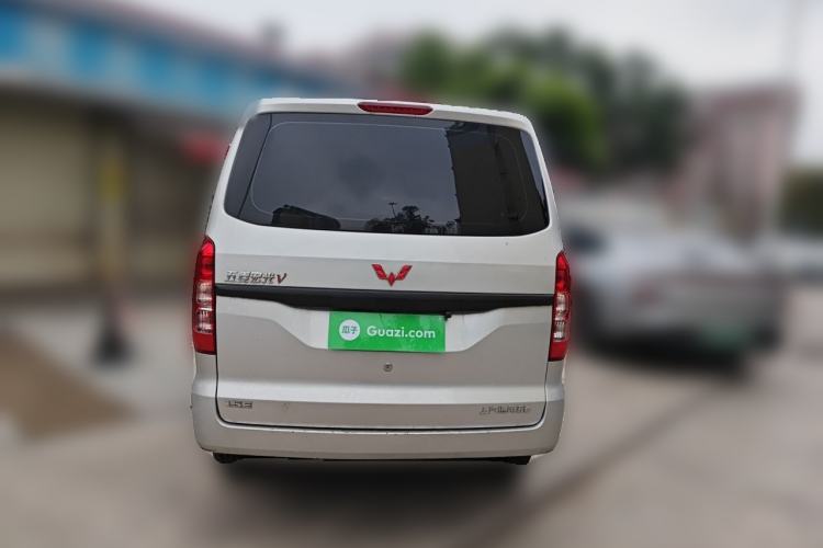 Used Wuling Hongguang V 2022 1.5L Jingqu Edition Electric-Assist LAR Rear