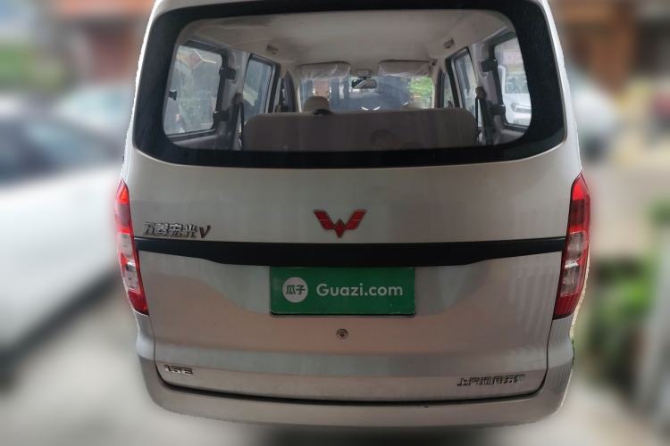Used Wuling Hongguang V 2022 1.5L Jingqu Version Hydraulic Power Steering LAR Rear