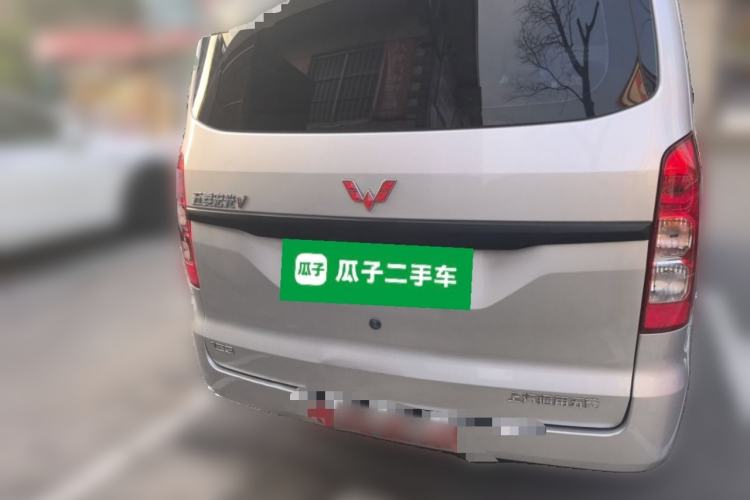 Used Wuling Hongguang V 2022 1.5L Jingqu Edition Electric-Assist LAR Rear