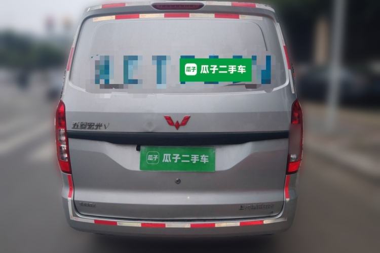 Used Wuling Hongguang V 2022 1.5L Jingqu Edition Enclosed-Window Vehicle with Electric Power Steering LAR Rear