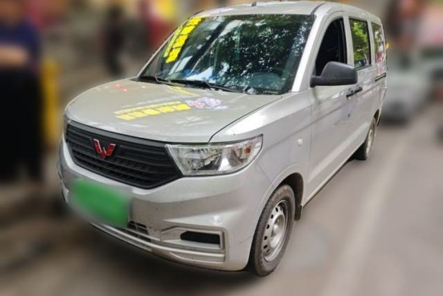 Used Wuling Hongguang V 2022 1.5L Jingqu Version Hydraulic Power Steering LAR