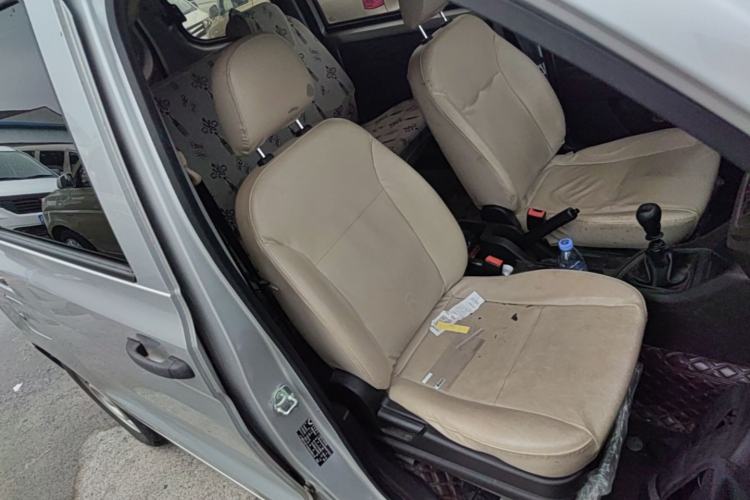 Used Wuling Hongguang V 2022 1.5L Jingqu Edition Electric-Assist LAR Right Front Seat