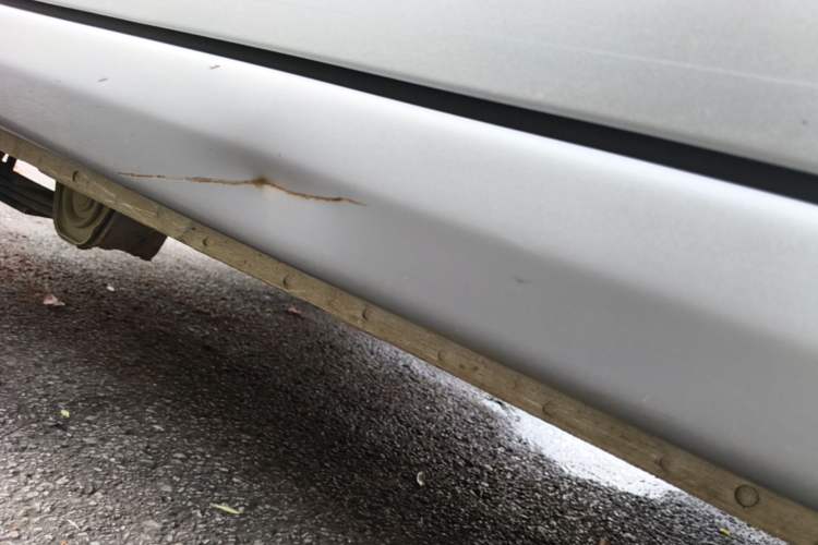 Used Wuling Hongguang V 2022 1.5L Enjoy Edition Electric-Powered LAR Right Side Sill