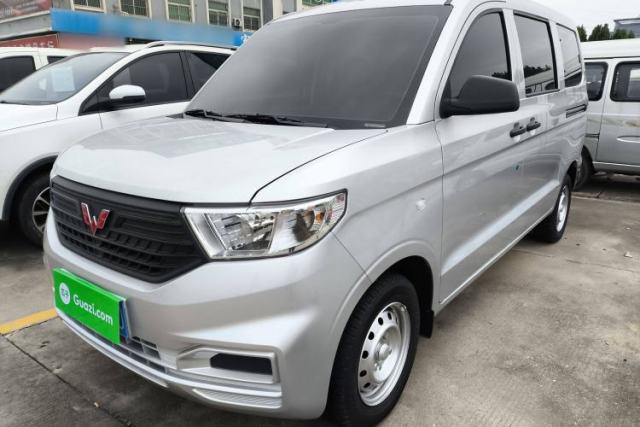Used Wuling Hongguang V 2022 1.5L Jingqu Edition Electric-Assist LAR