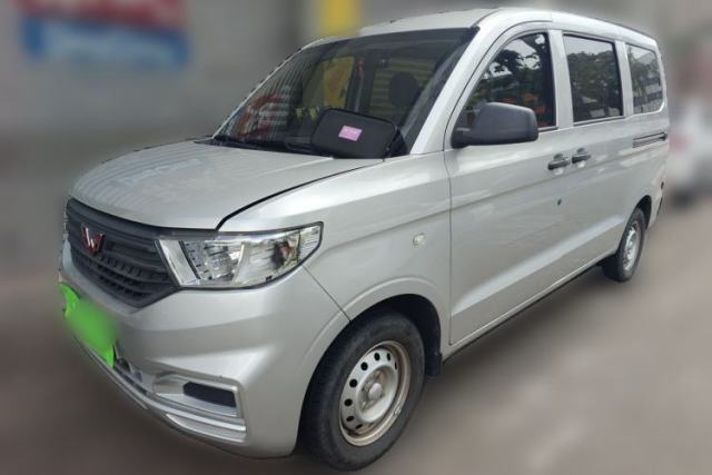 Used Wuling Hongguang V 2022 1.5L Jingqu Edition Electric-Assist LAR