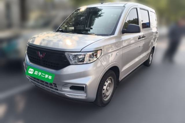 Used Wuling Hongguang V 2022 1.5L Jingqu Edition Electric-Assist LAR