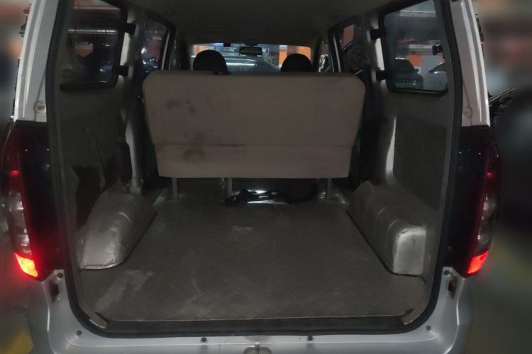 Used Wuling Hongguang V 2022 1.5L Jingqu Edition Electric-Assist LAR Trunk