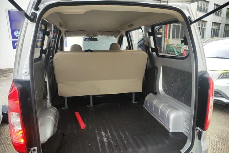 Used Wuling Hongguang V 2022 1.5L Jingqu Edition Electric-Assist LAR Trunk