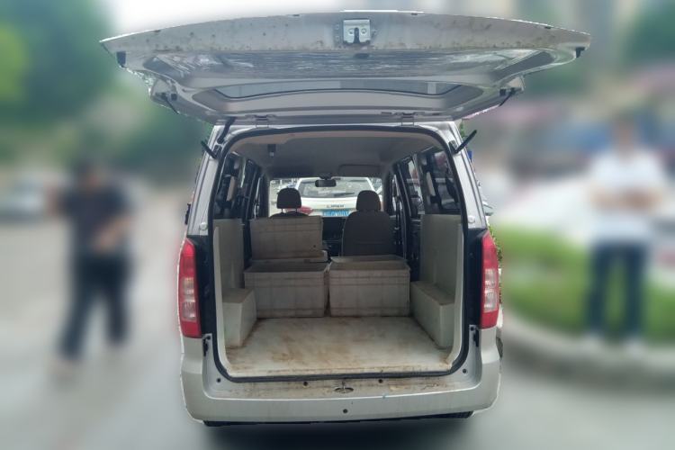 Used Wuling Hongguang V 2022 1.5L Jingqu Edition Electric-Assist LAR Trunk